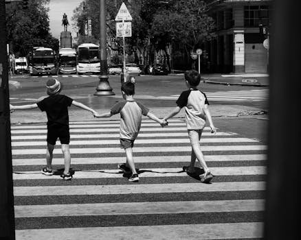 ¿Sabemos Dónde Buscan a Nuestros Hijos?